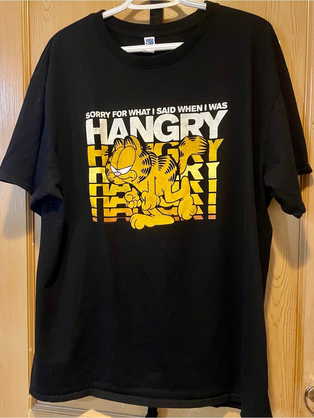 Garfield 'Hangry' Graphic Tee - Black